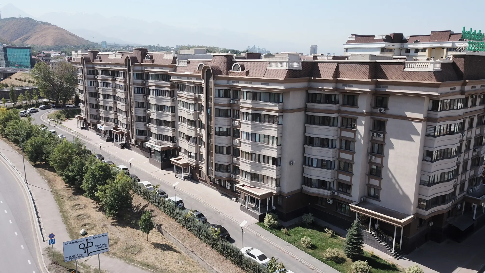 Многофункциональный административно-жилого комплекса "Коркем парк" 